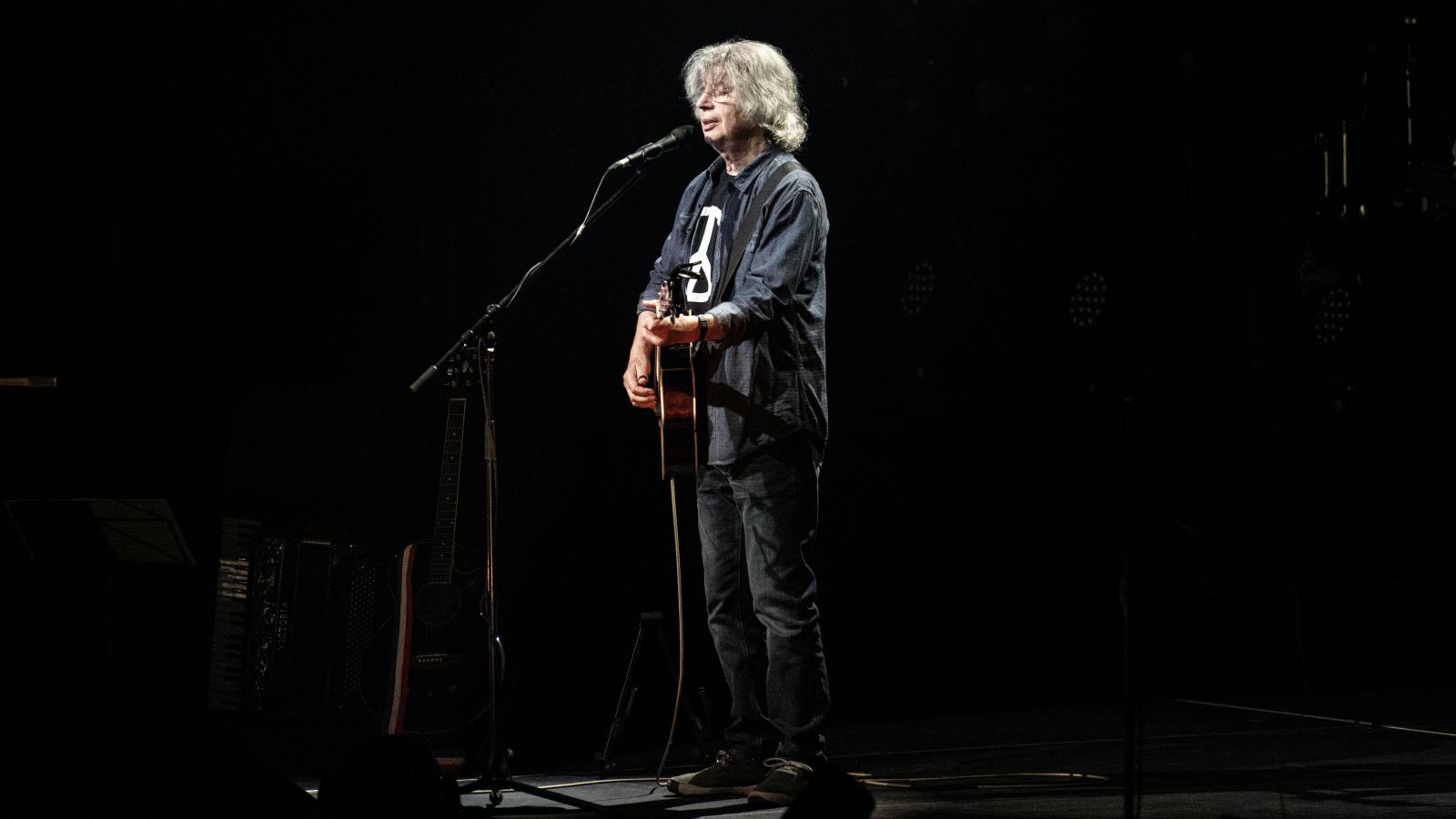 Bródy János visszavonul