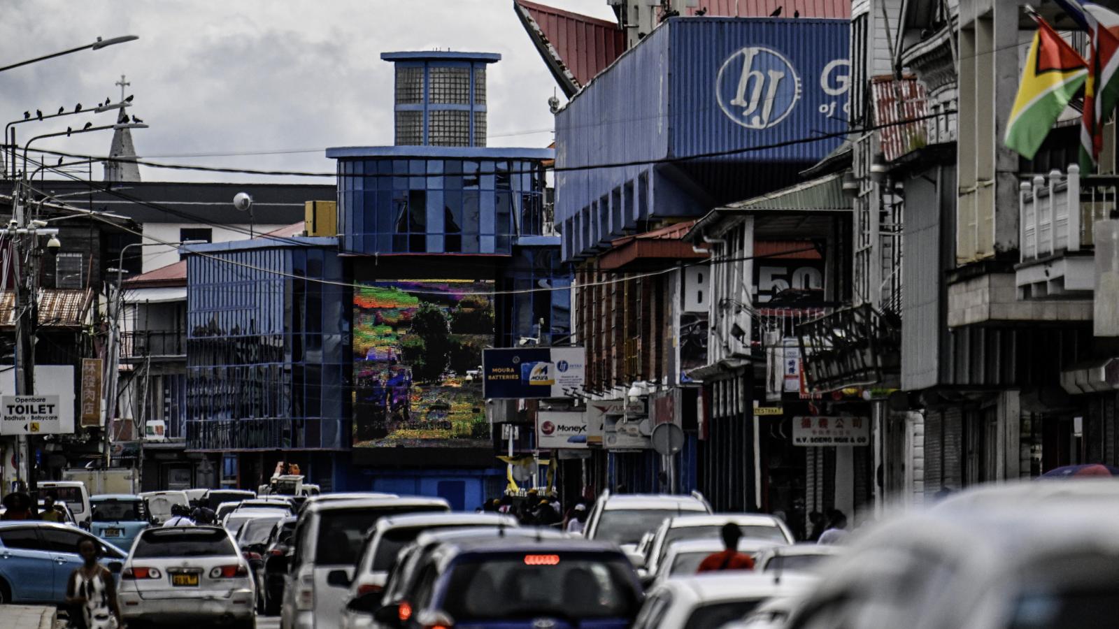 Képünk illusztráció, 2025-ös utcakép Paramaribóban