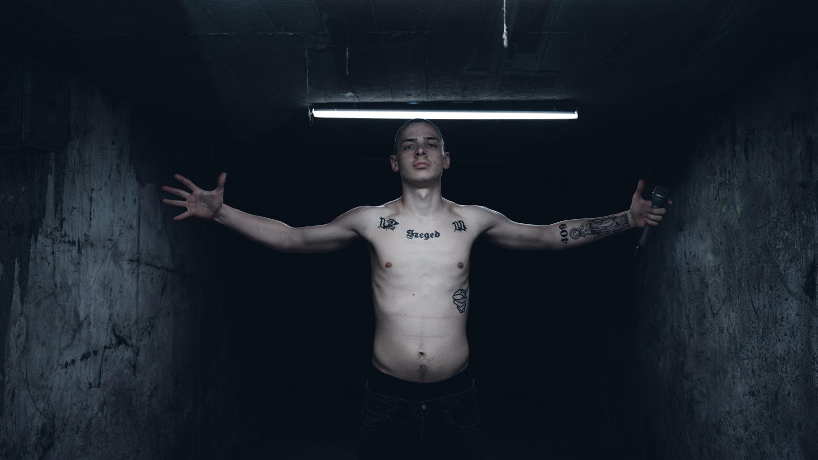 Nem értjük meg jobban ezt az örökké ficánkoló, hiperérzékeny srácot, Szirmai Marcellt