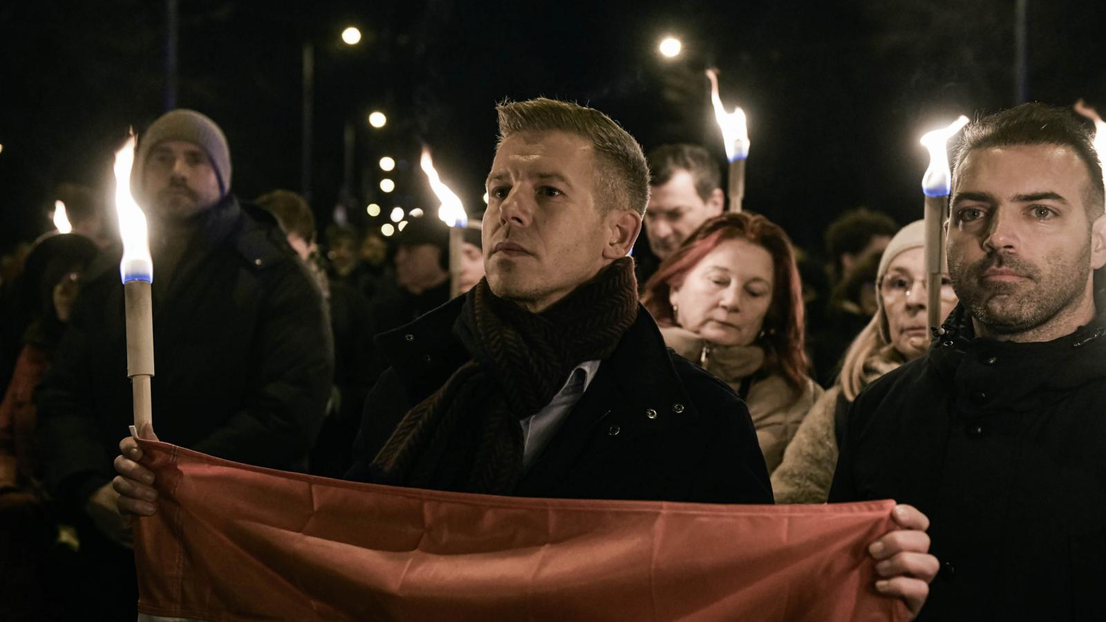 Magyar Péter szerint gyalázatos és megbocsáthatatlan Orbán Viktor hallgatása a fenyegetett felvidéki magyarok ügyében