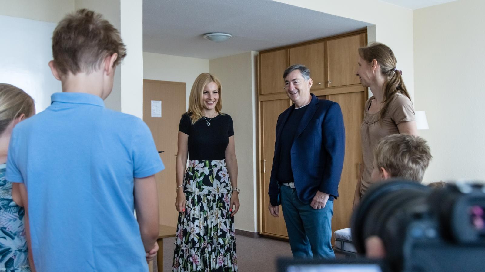 Hadházy Ákos: Maui szigetére repült Mészáros Lőrinc és Várkonyi Andrea