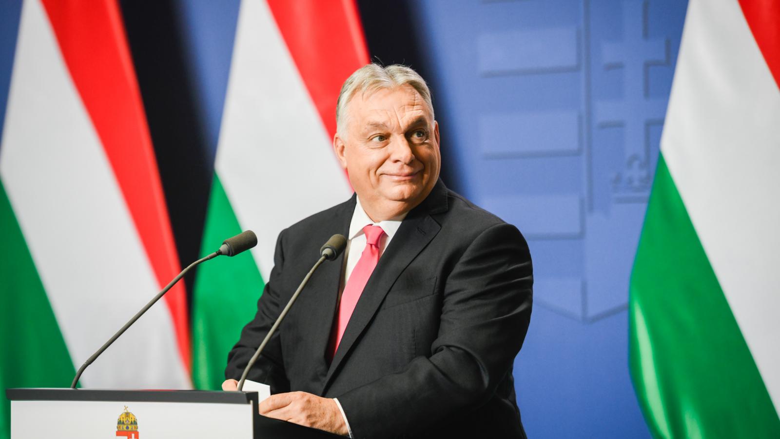 Orbán Viktor: Magyarország mintademokráciának tűnik