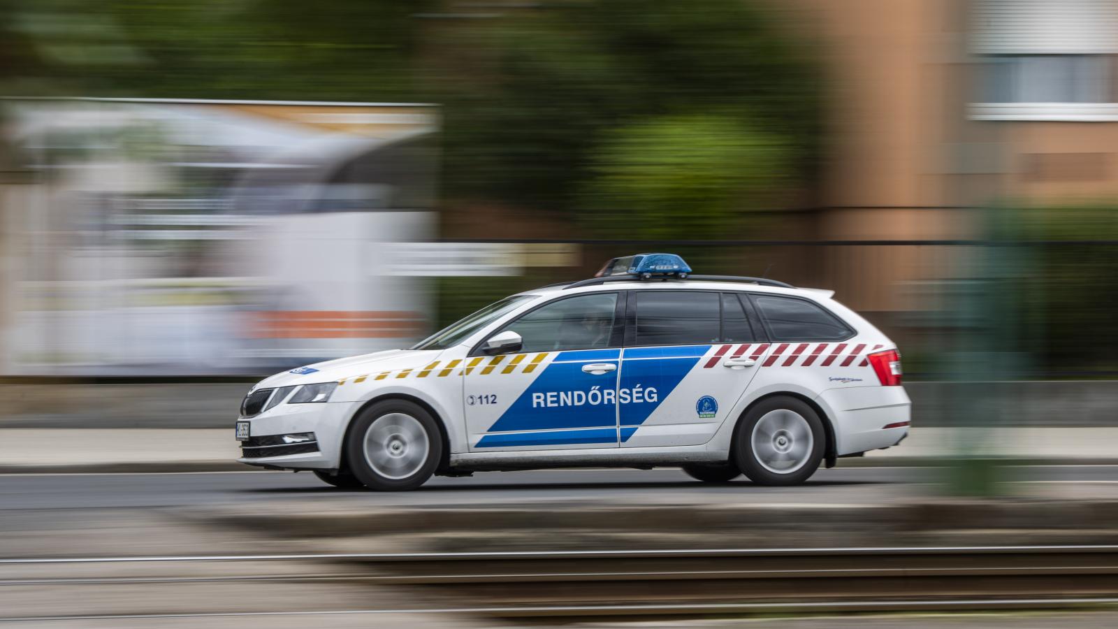 Megöltek egy 29 éves nőt Budapesten, hatalmas erőkkel keresik a gyilkosát