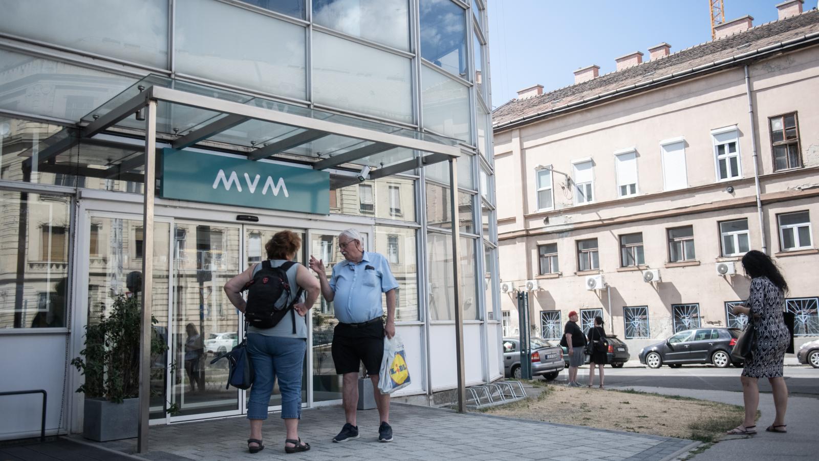 Január 31-ig senkinél sem kapcsolja ki az áramot és a gázt az MVM