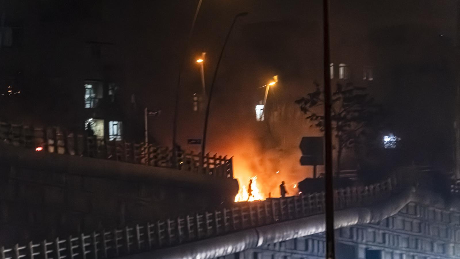 Már csaknem kétezer halálos áldozatuk van az iráni tüntetéseknek