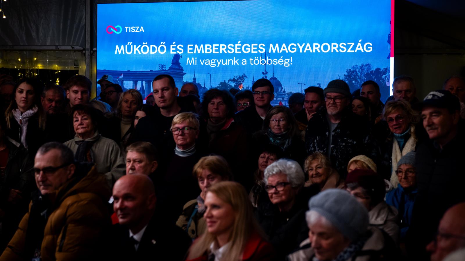 Medián: Ismét növelte előnyét a Tisza Párt, már 12 százalékkal vezet a biztos pártválasztók körében