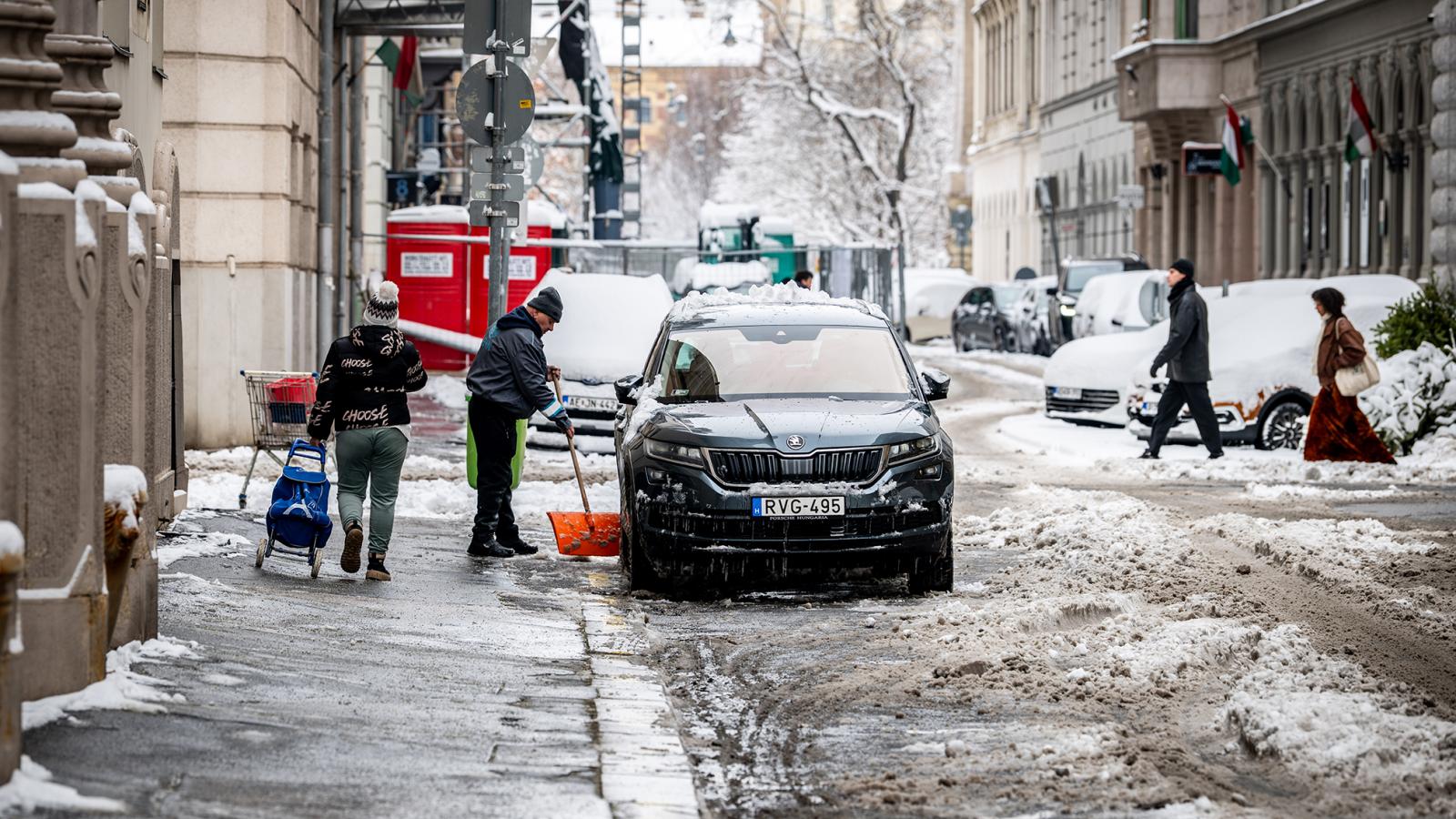 Átalakítanák a fővárosi utak és közterek tulajdonjogi szerkezetét is