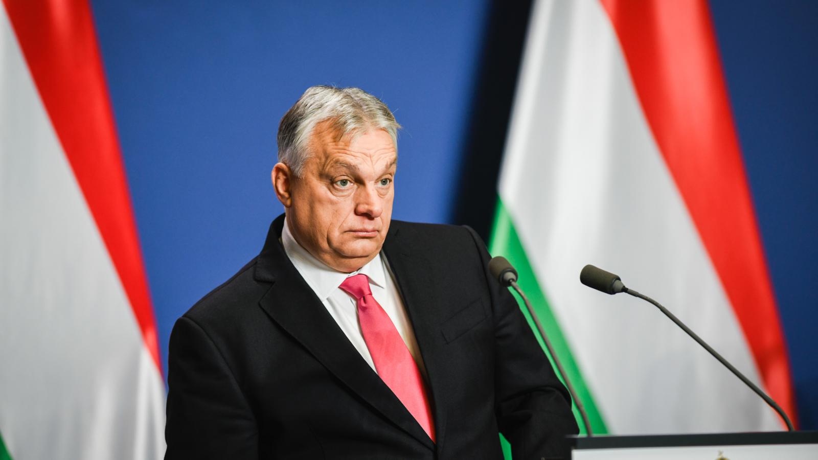 Jött egy nyelvbotlás, úgy tűnik, Orbán Viktor lélekben már kiléptette Magyarországot az Európai Unióból