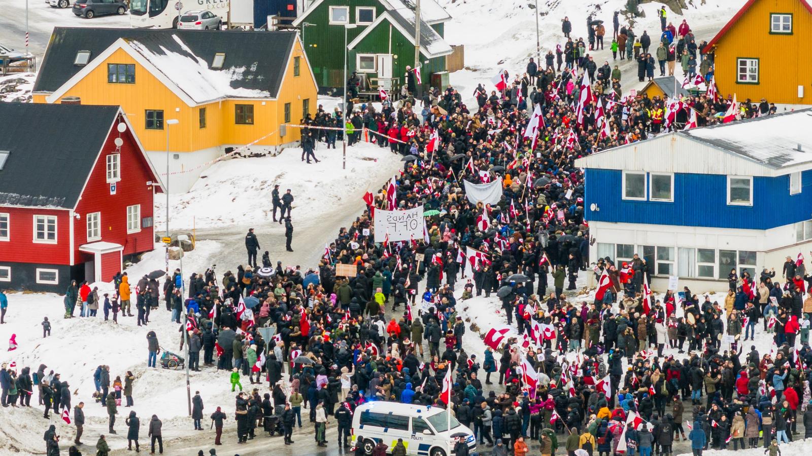 Rendkívüli ülést hívtak össze az EU-tagállamok nagykövetei a Grönland annektálását ellenzők megvámolása miatt