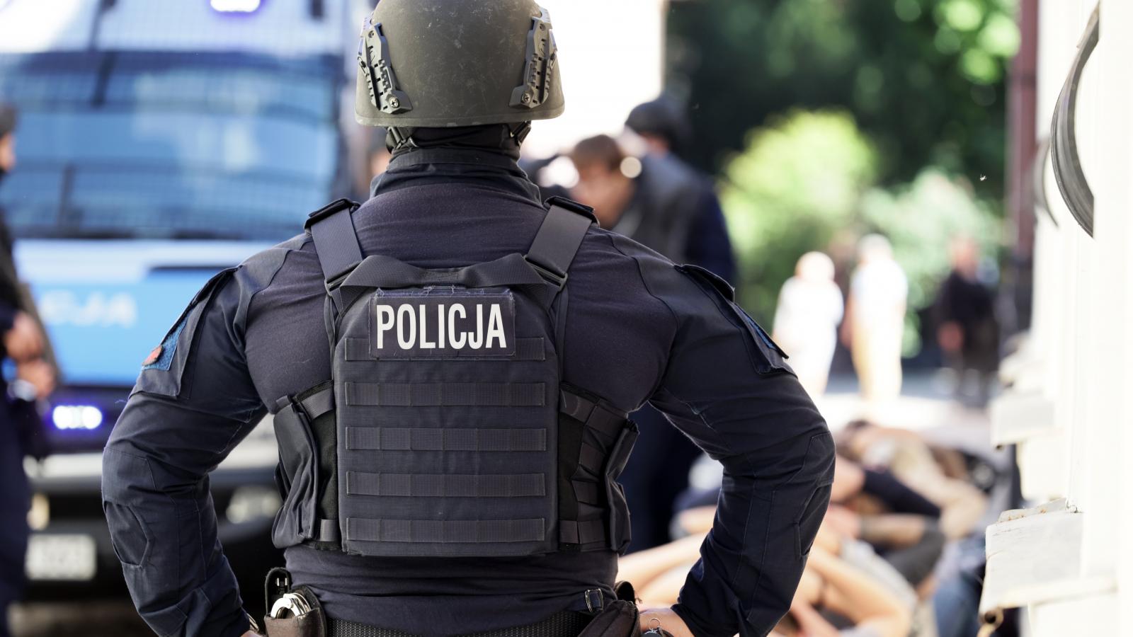 Lövöldözés volt egy csehországi önkormányzati hivatalban, két ember meghalt