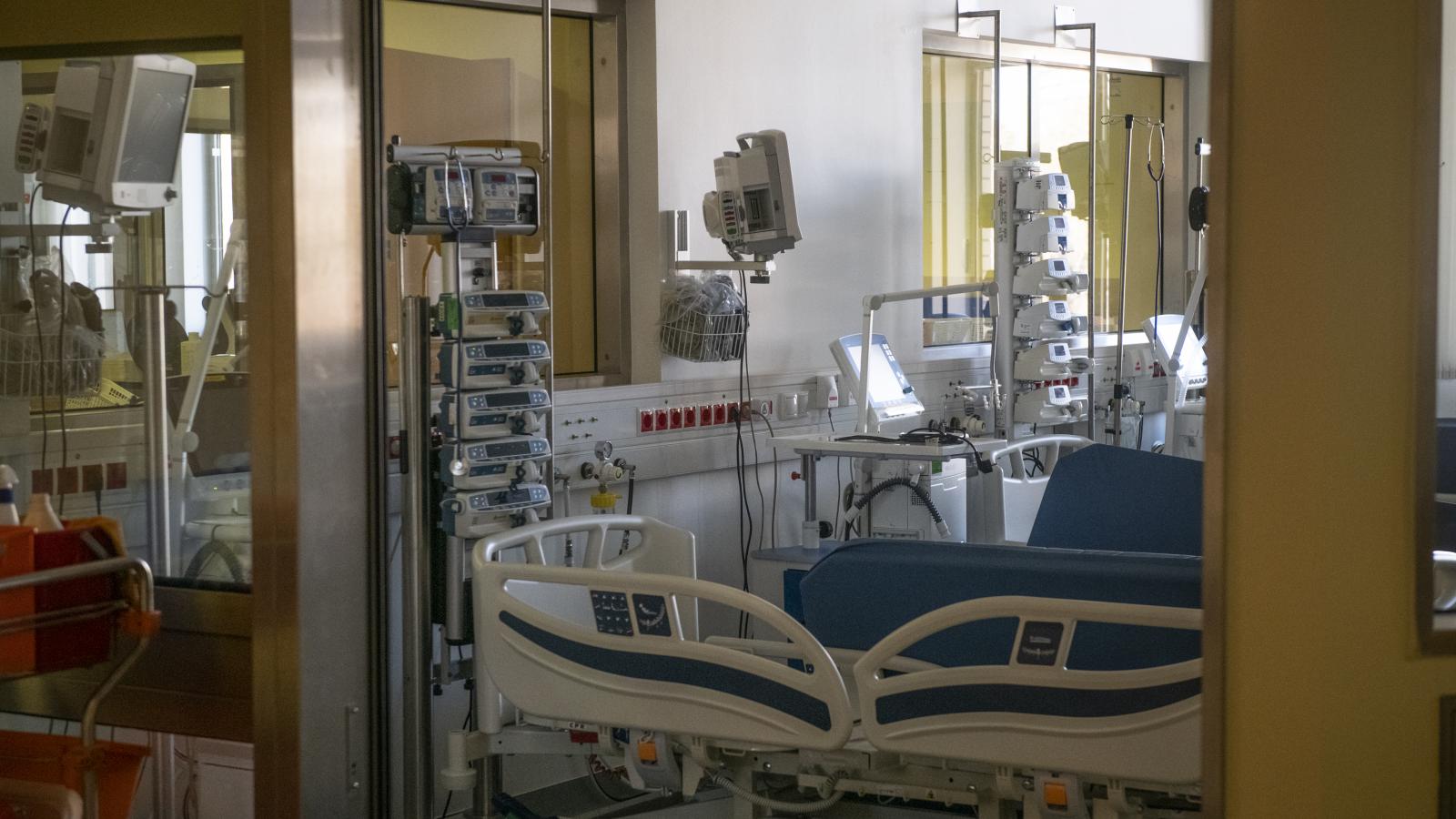 Padlón a finanszírozás: az év utolsó hónapjaiban átlagosan havi 8 milliárd forinttal nőtt a szektor adóssága