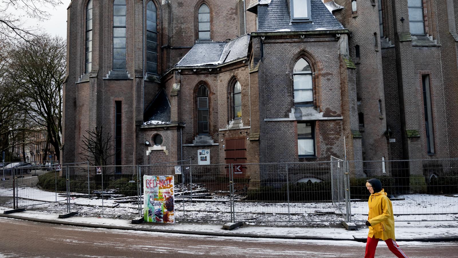 Betiltják Amszterdamban a hús és a fosszilis tüzelőanyagok kültéri reklámozását a klímaváltozás elleni harc miatt
