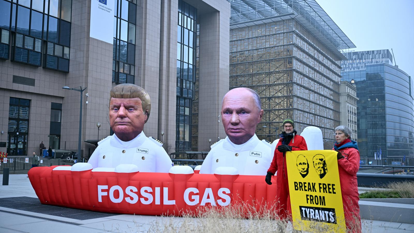 Elfogadta az Európai Tanács az orosz gázimport fokozatosan életbe lépő tilalmát