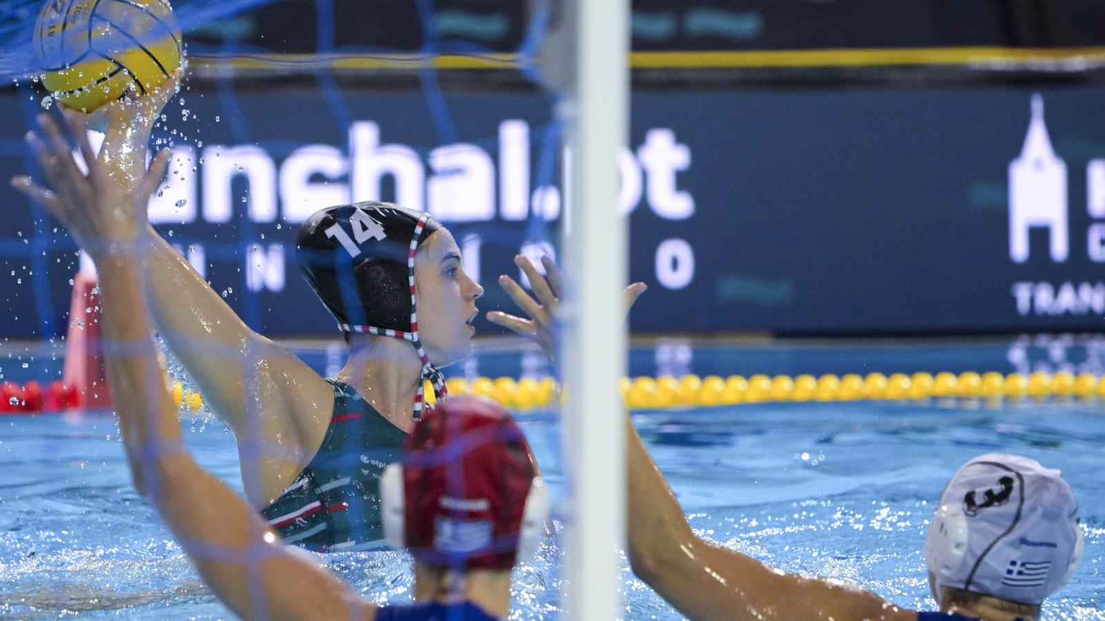 Legyőzte a görögöket, Európa-bajnoki döntős a magyar női vízilabda-válogatott