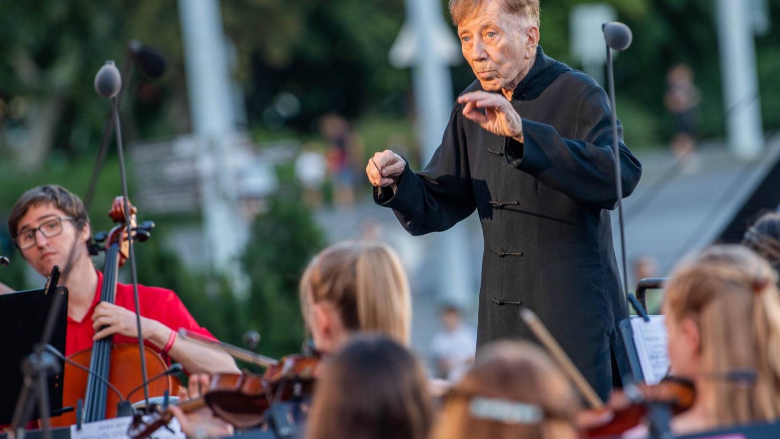 Meghalt Vásáry Tamás