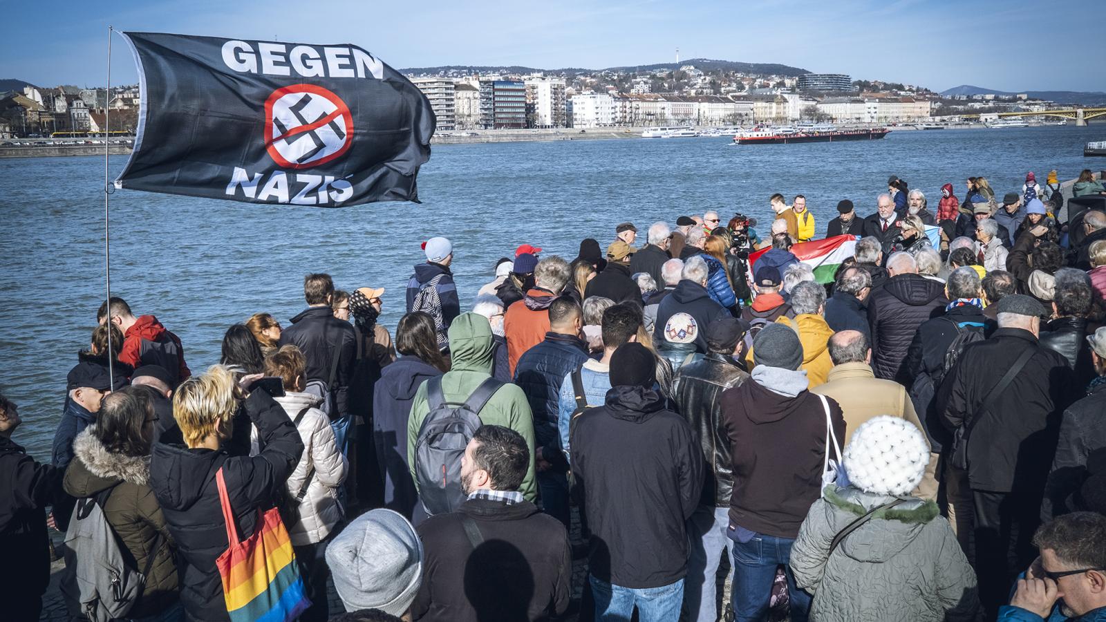 Antifasiszták 2024-es megemlékezése a budapesti rakparton