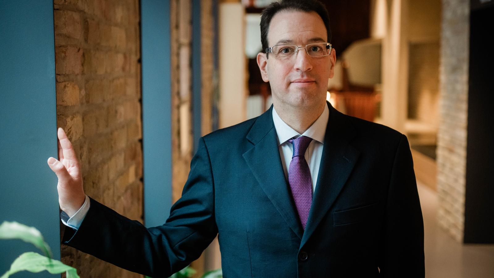 Ligeti Miklós - Korábbi felvétel 