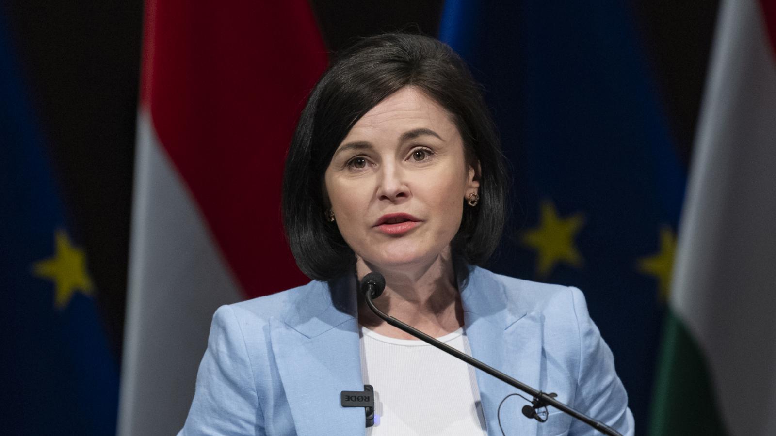 Kunhalmi Ágnes: Vicces, hogy egyszerre aggódnak a baloldalért és kérik, hogy tűnjön is el