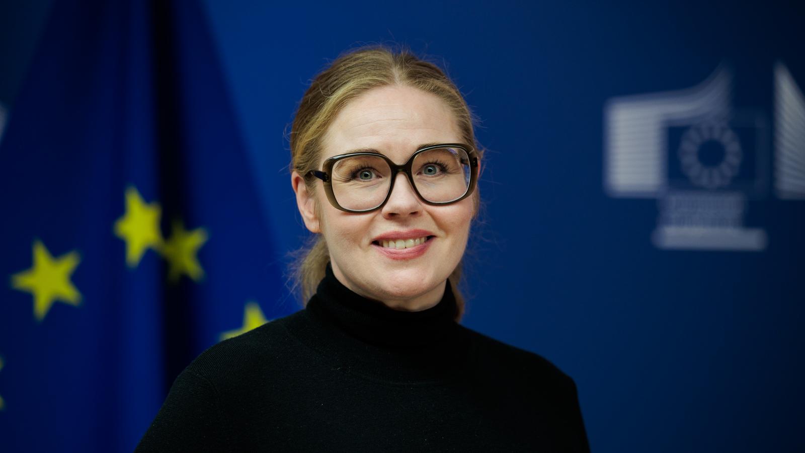 Anna-Kaisa Itkonen - Korábbi felvétel