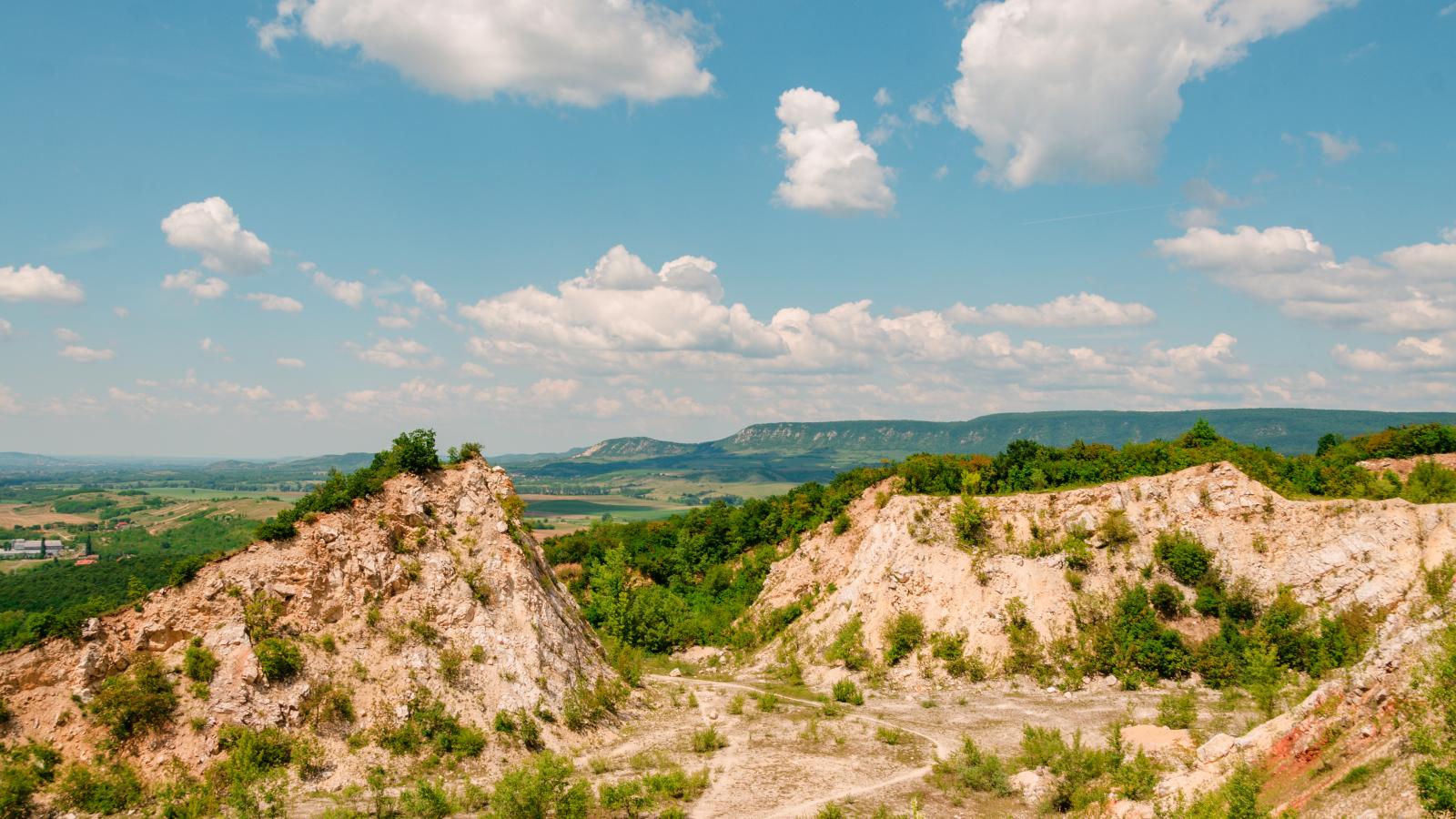Látkép Pilisjászfalunál. Képünk illusztráció. 
