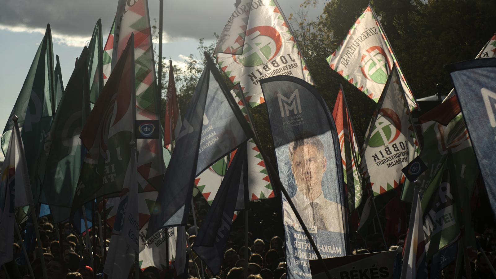 Itt a vége, a Jobbiknak húsz év után nem sikerült országos listát állítania