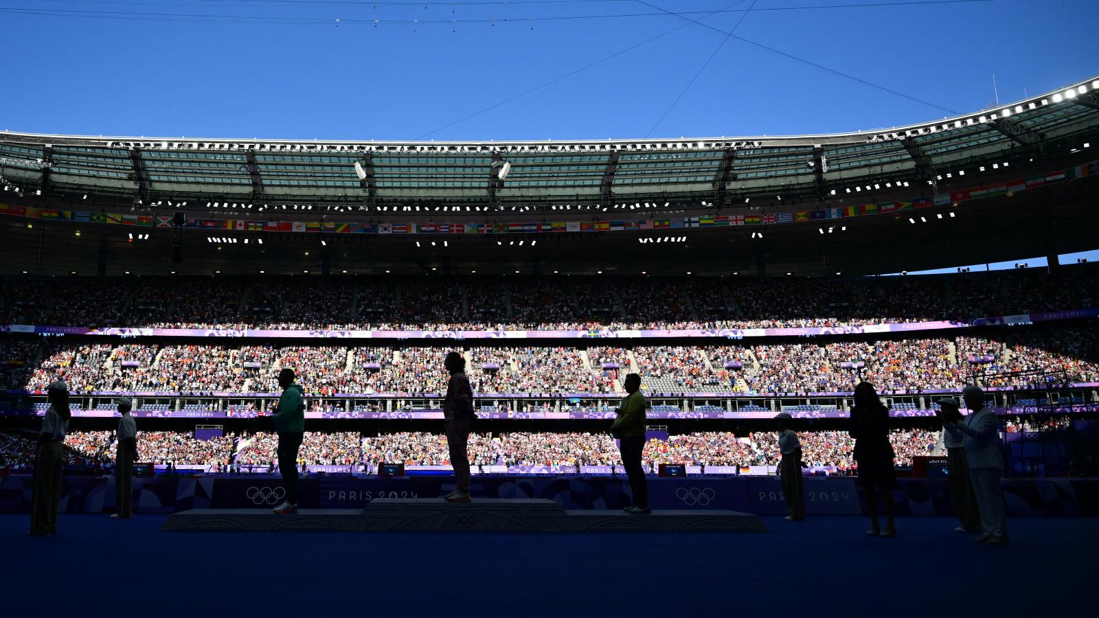 Árnyék vetül a petícióra, a politikai térbe emelt sportolókkal igyekszik legitimálni a tiltakozást 