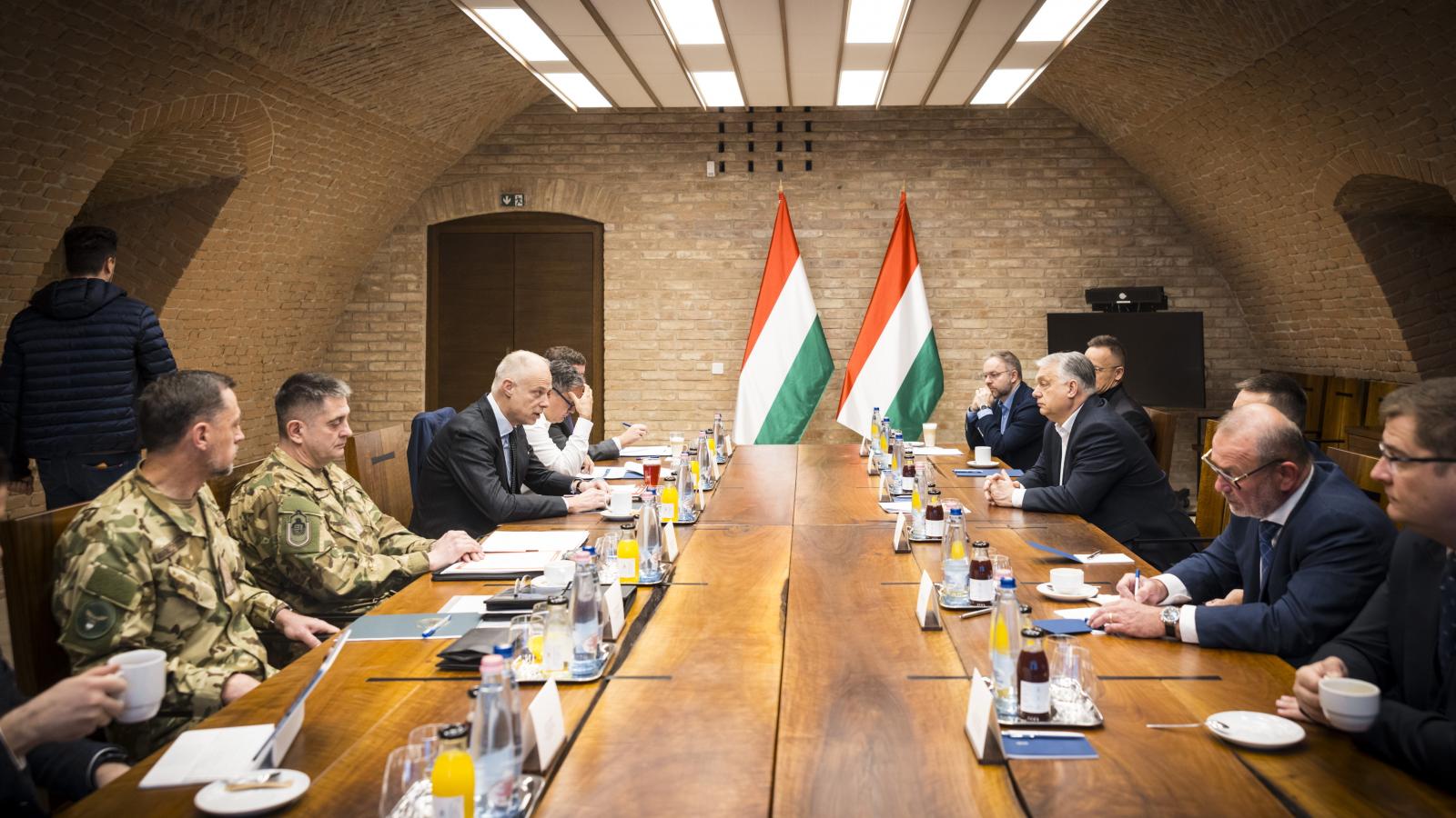 Orbán Viktor: Összehívtam a védelmi és az energiabiztonsági tanácsot