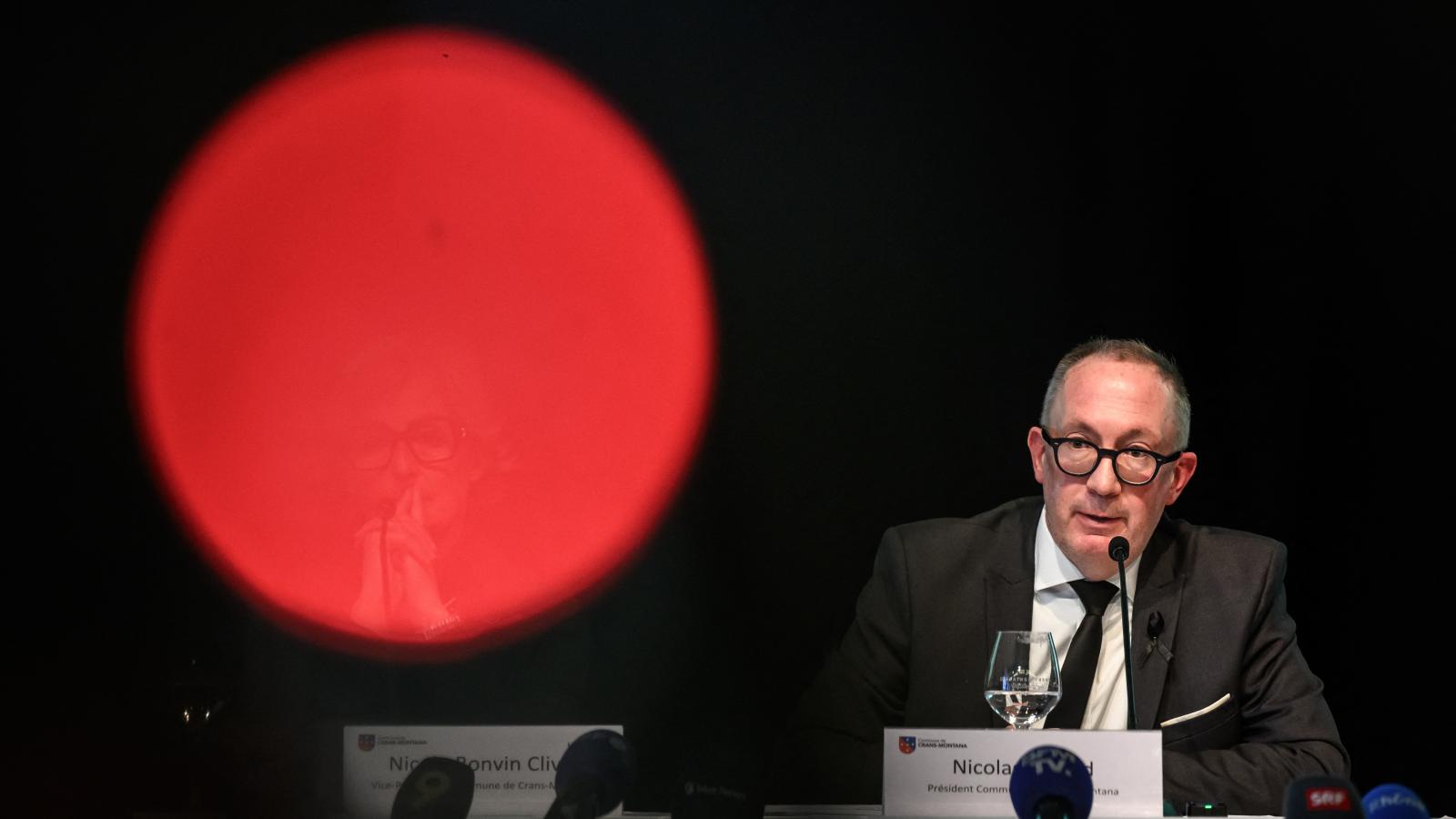 Már a polgármester is a gyanúsítottja a svájci tűzvész miatt zajló nyomozásnak