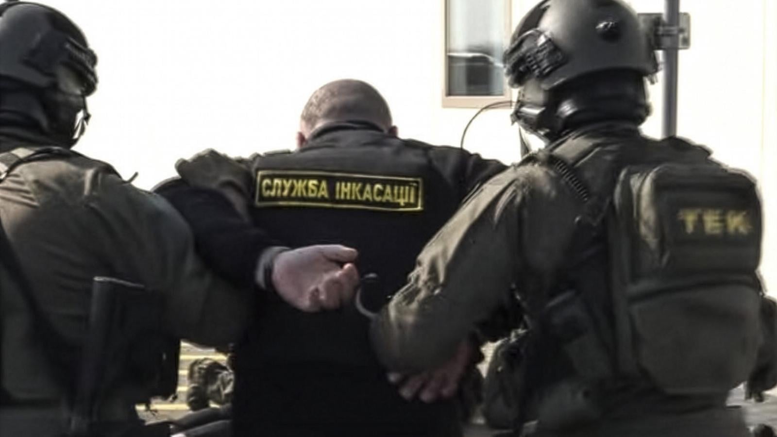 Válaszolt a Legfőbb Ügyészség, titokzatos feljelentés után fogták el az ukrán pénzszállítókat Magyarországon