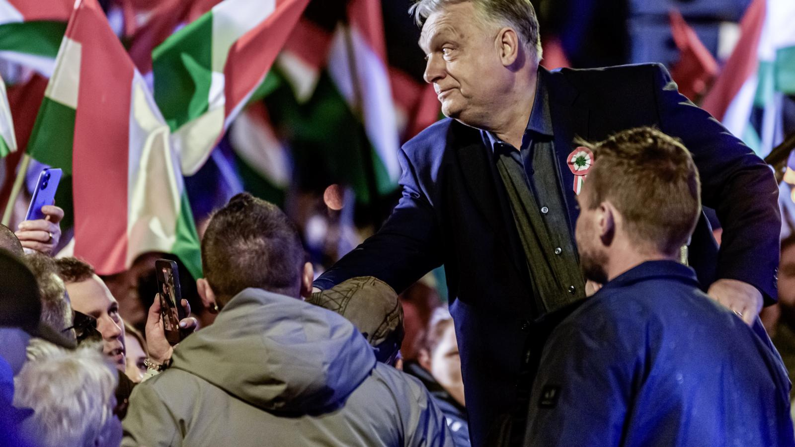 Az ígéretek egyre távolabb csúsznak