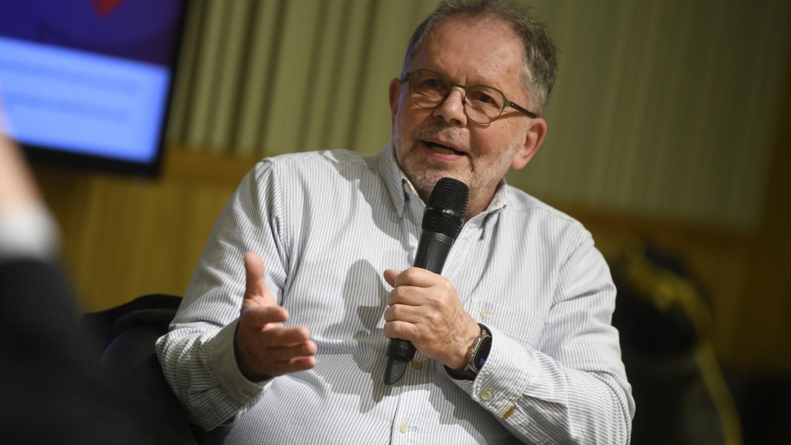 Hann Endre szerint a magyarok többsége kormányváltást szeretne