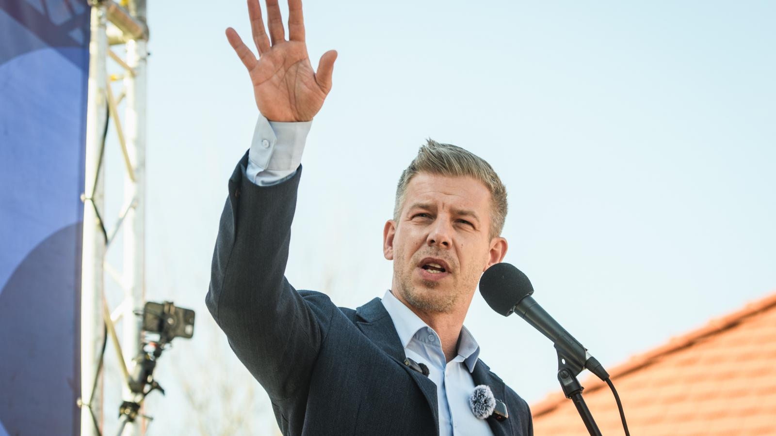 Magyar Péter március 9-én.