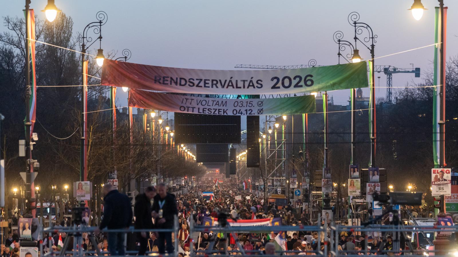 A Tisza Párt március 15-i ünnepi rendezvénye, a Rendszerváltó Nemzeti Menet