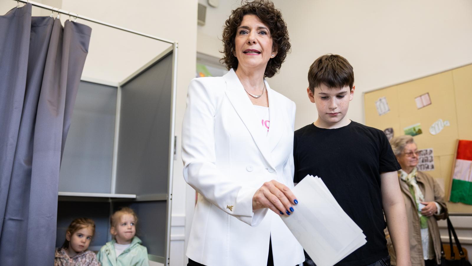 Dobrev Klára nagy utcabálokra készül ma este