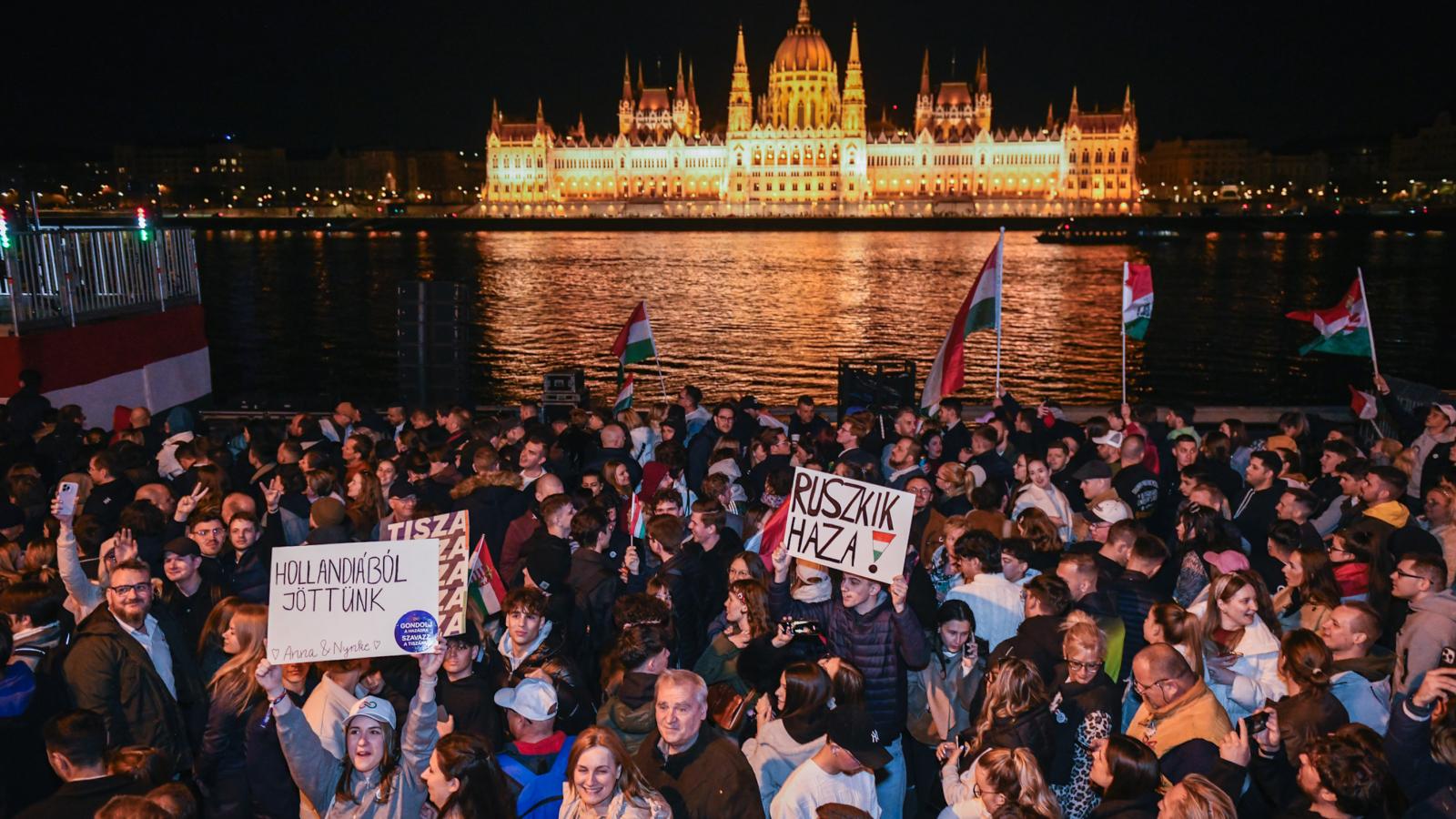 Nem túlzás, Magyarországgal foglalkozik az egész nyugati sajtó