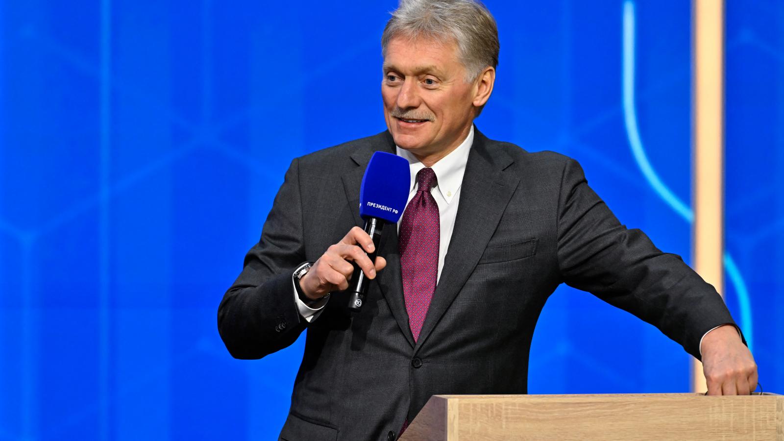 Dmitrij Peszkov - Korábbi felvétel 