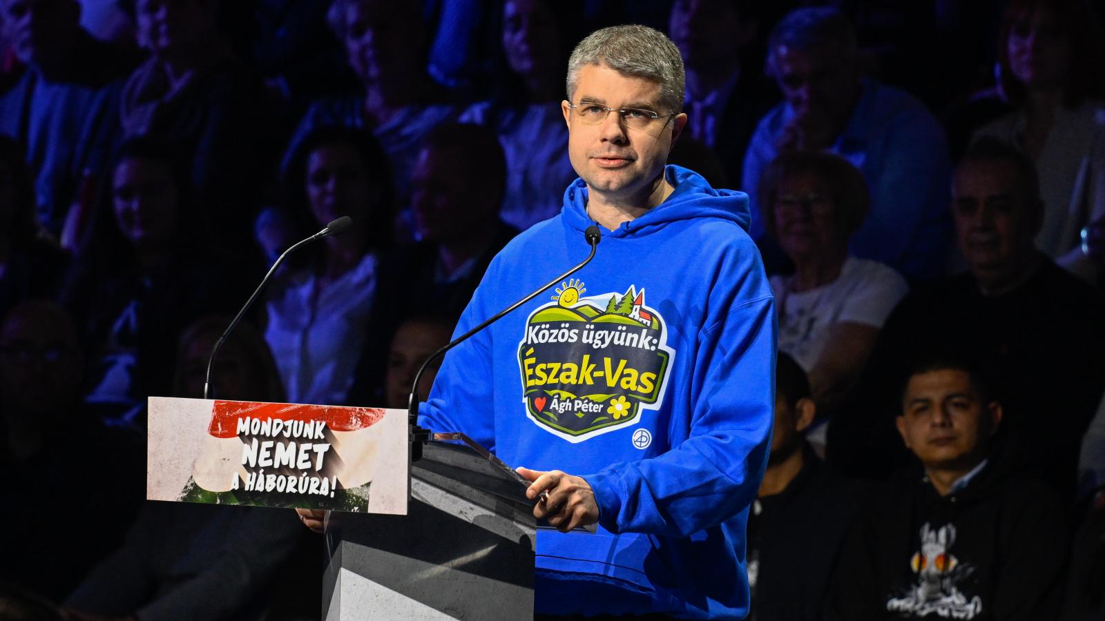 Ágh Péter mindössze 248 szavazattal előzte meg Strompová Viktóriát