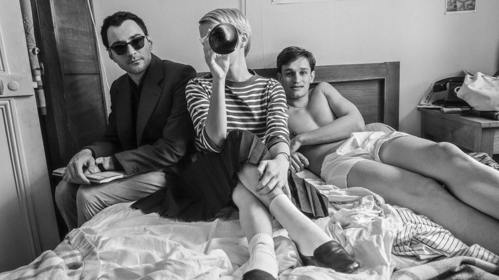 Linklater filmjében Godard és a két színésze, Seberg és Belmondo