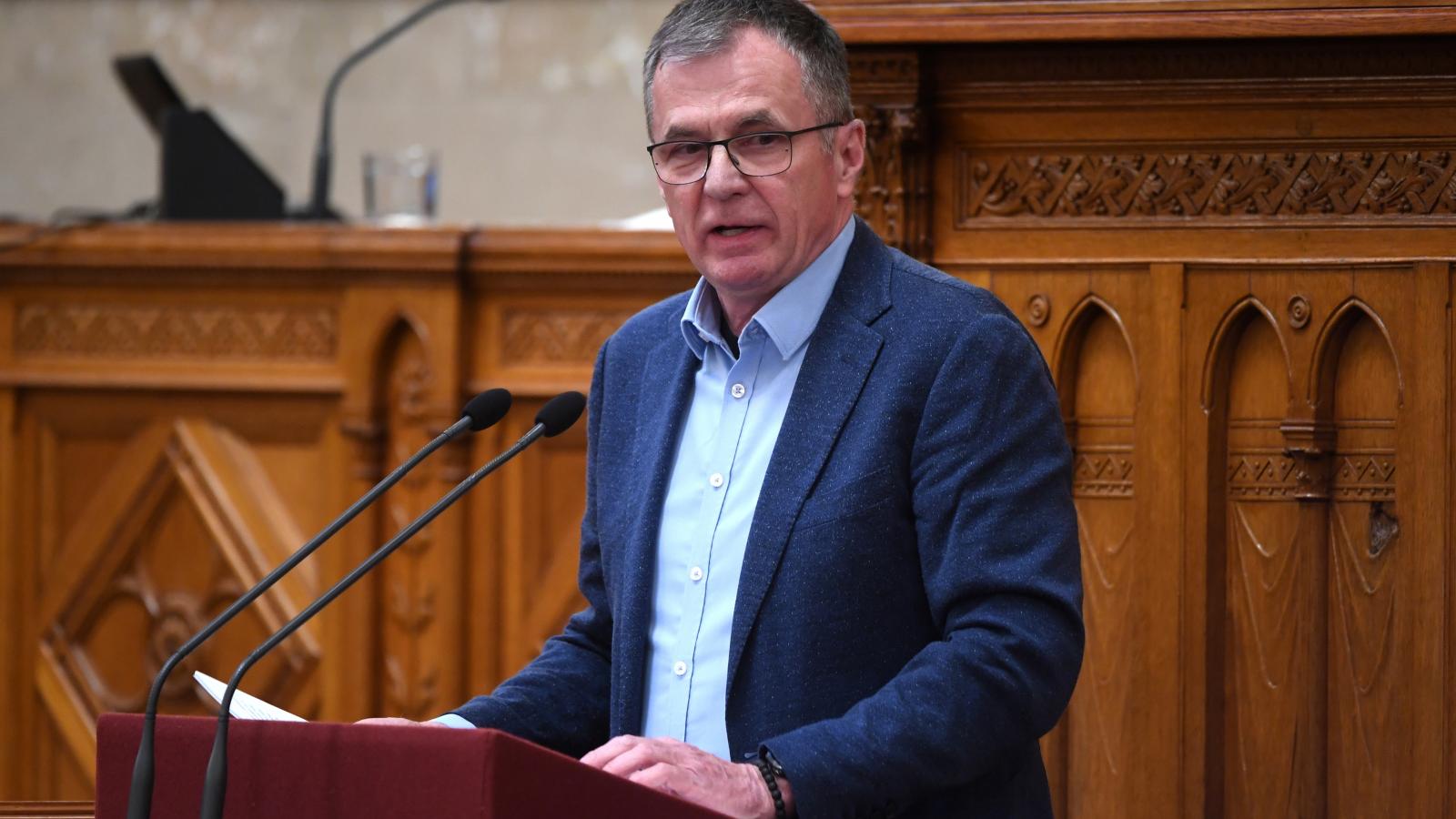 Korábbi felvétel