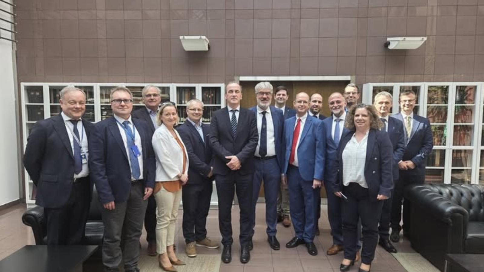Hegedűs Zsolt látogatása csütörtökön a NEAK épületében