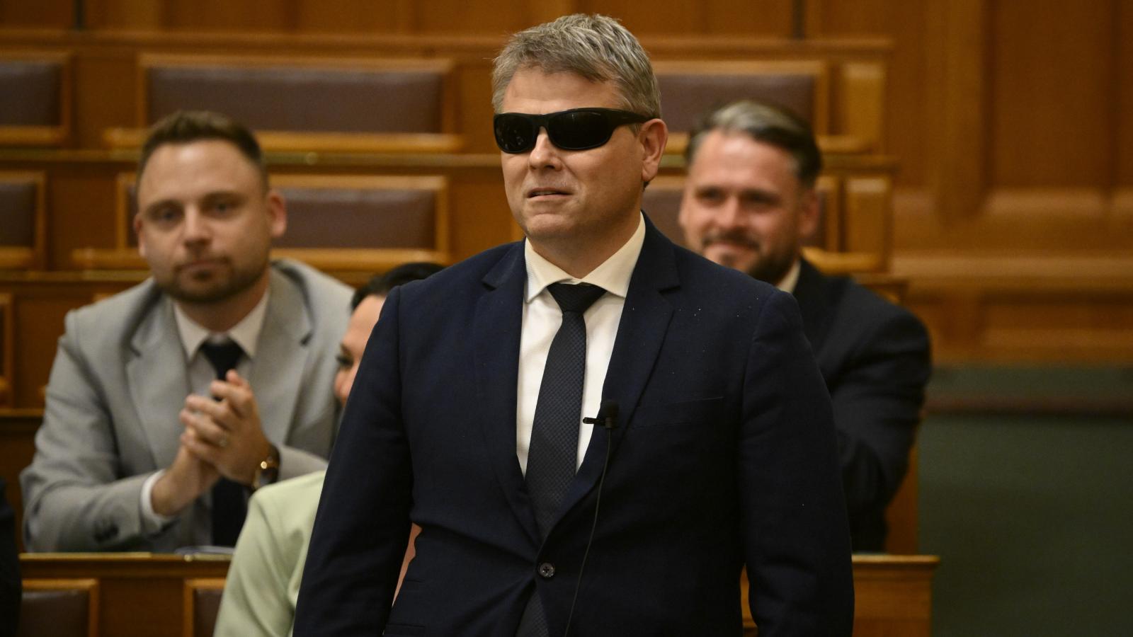 Kátai-Németh Vilmos szociális- és családügyi miniszter