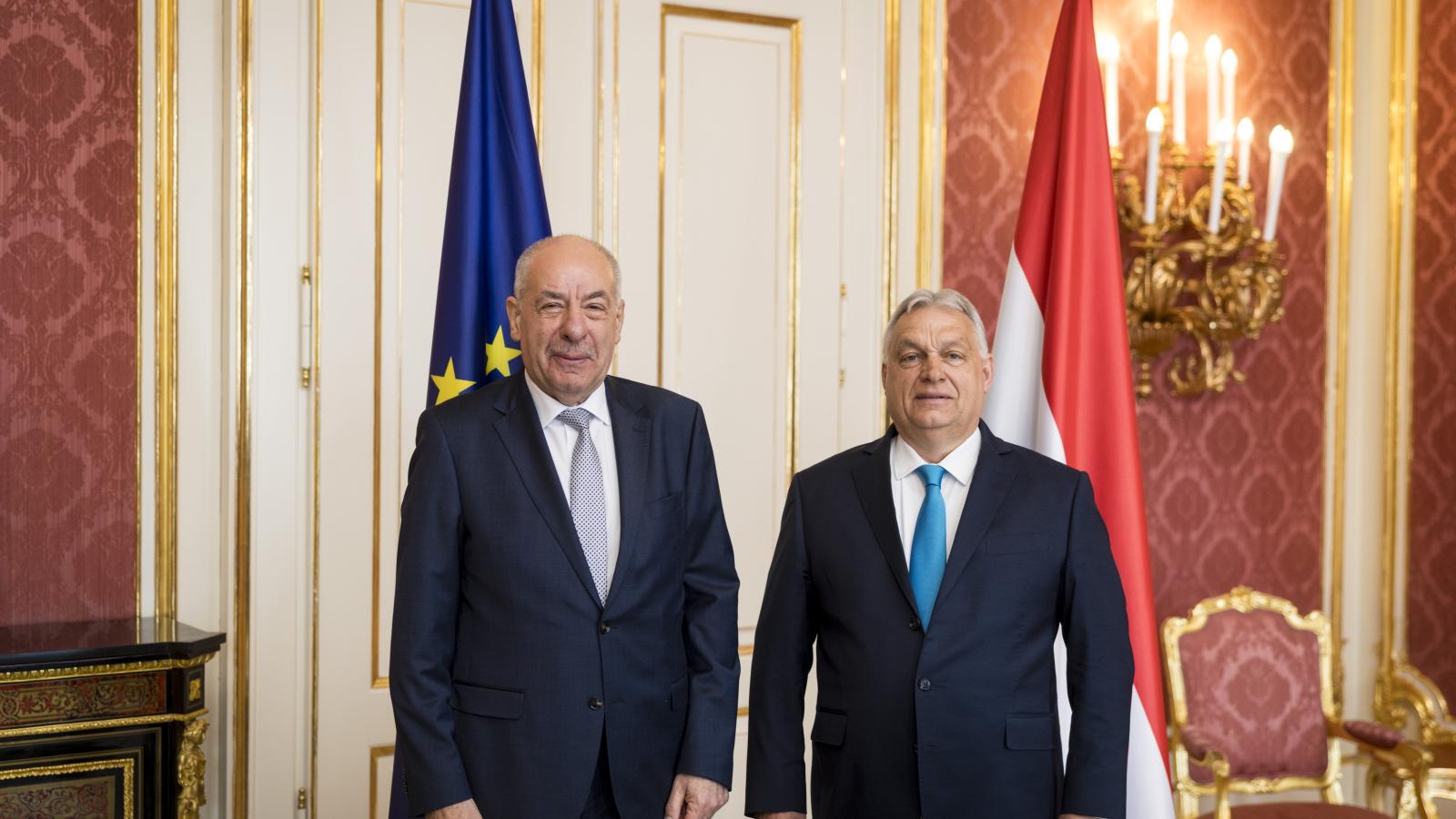 Orbán Viktor a Sándor-palotában, Sulyok Tamás köztársasági elnökkel, 2026. április 15-én