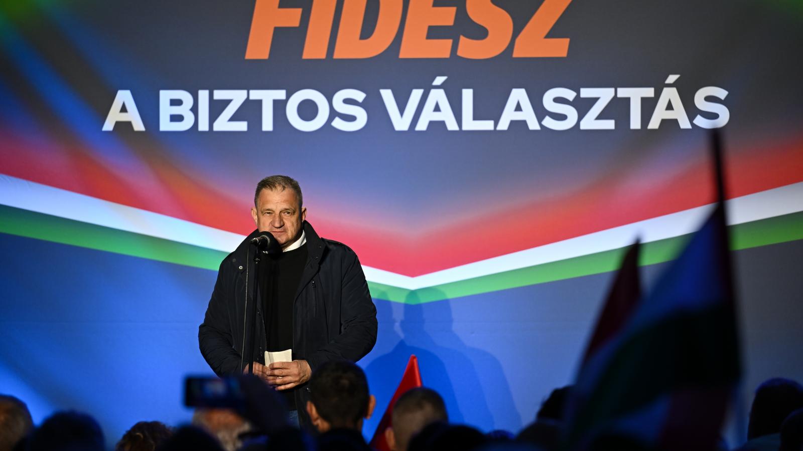 Erős Gábor Esztergomban, 2026. március 25-én