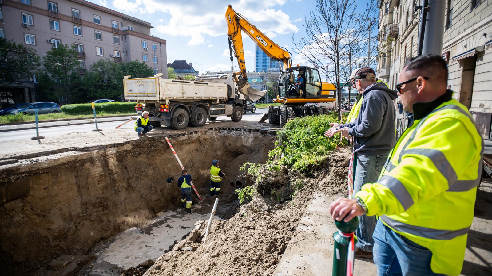 Leromlott állapotok. Akadt olyan nap az elmúlt évben, amikor száz csőtörés történt egyetlen napon Budapesten