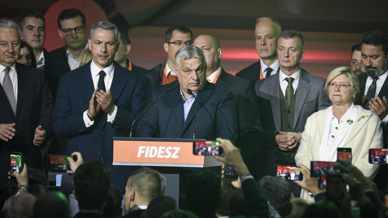 A Fidesz párt eredményváró eseménye a Bálnában, ahol Orbán Viktor elismerte választási vereségét 2026. április 12-én