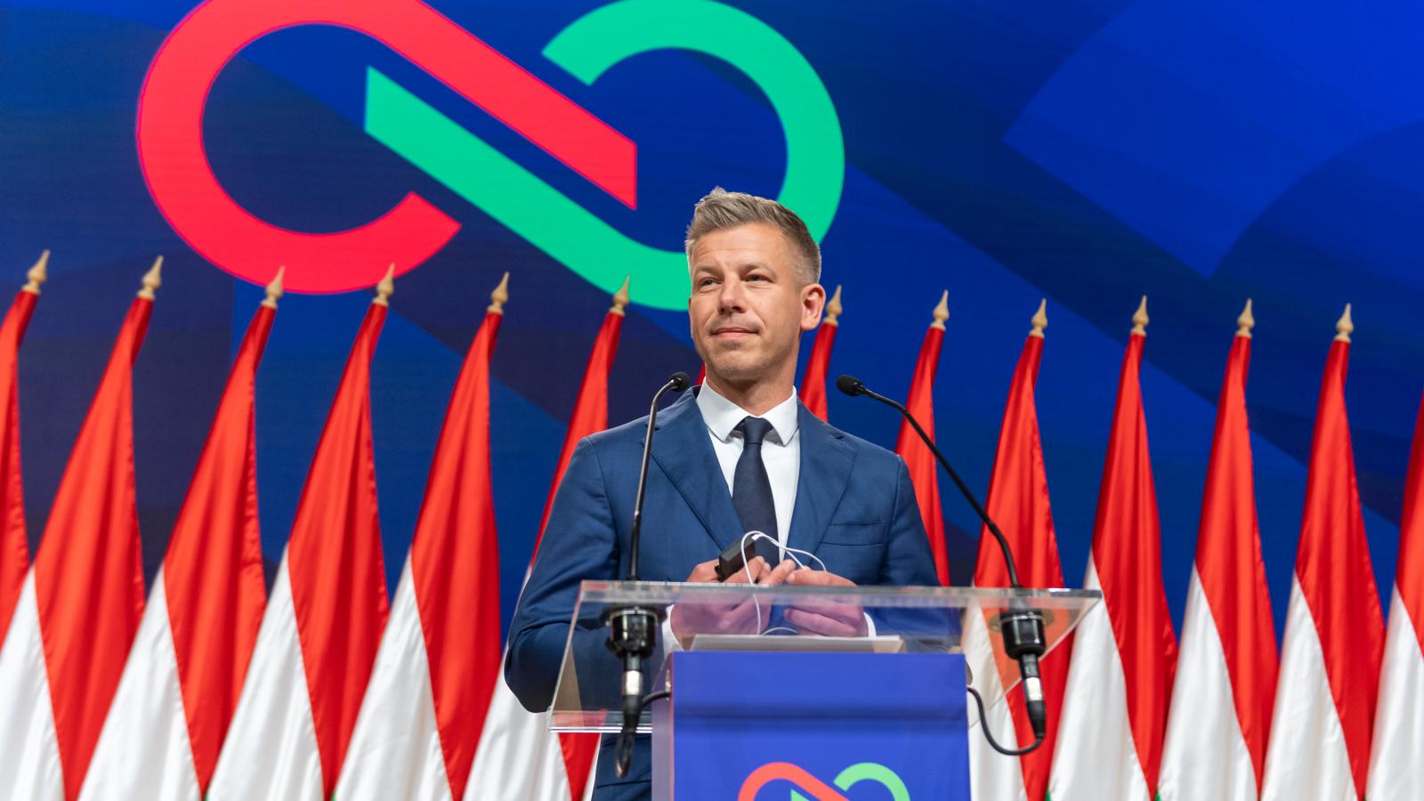 Magyar Péter 2026. április 13-án, az országgyűlési választás másnapján