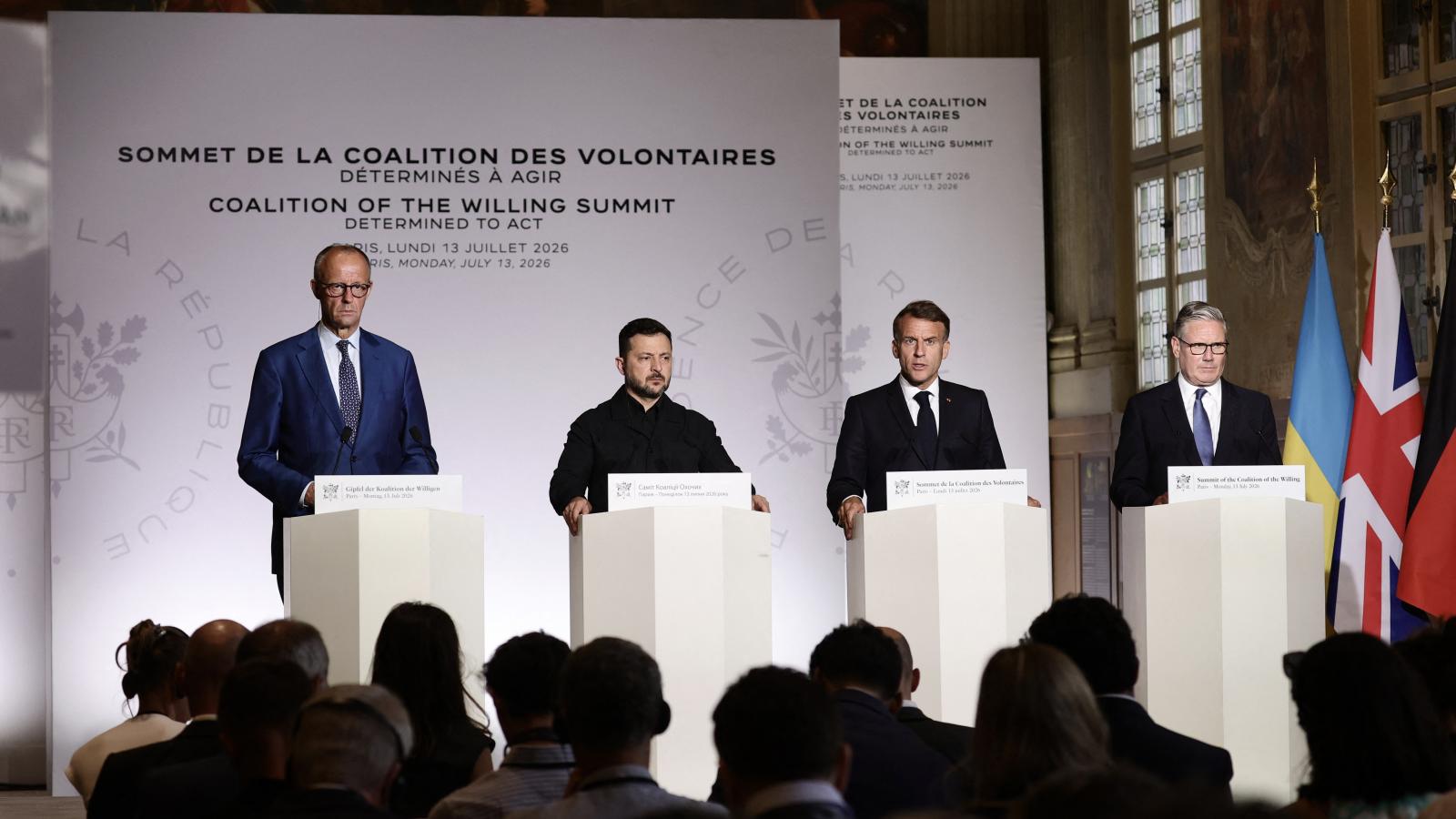 A Tettre Készek csúcstalálkozójának végén Emmanuel Macron elnök bejelentette, hogy Franciaország a közösen elhatározott lépéseknél is többet fog tenni Ukrajna légvédelmének megerősítése érdekében.