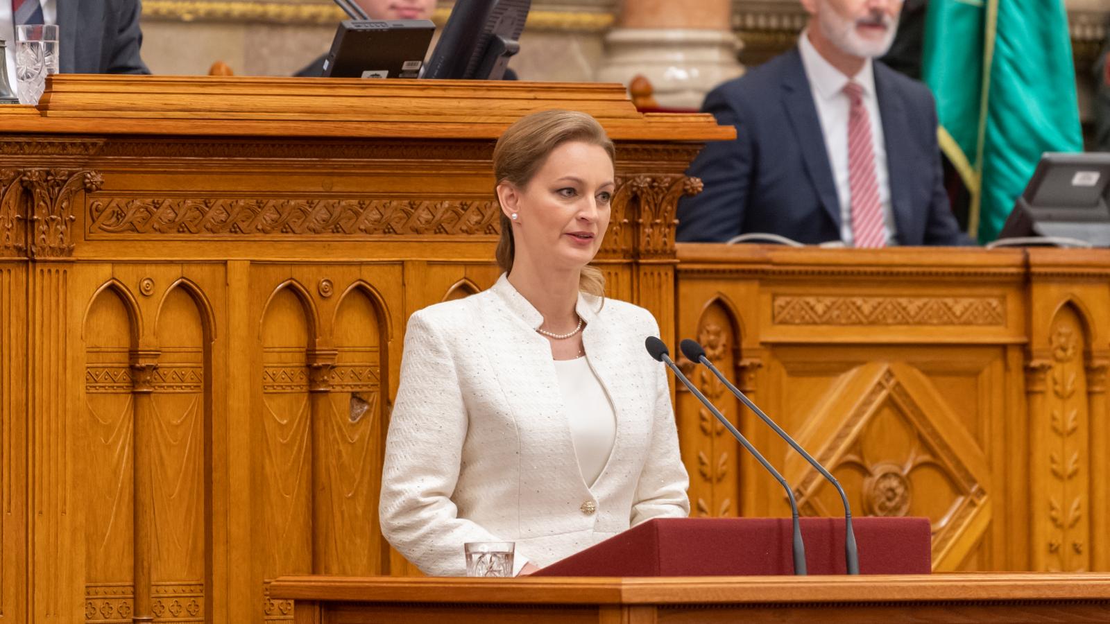 Korábbi felvétel