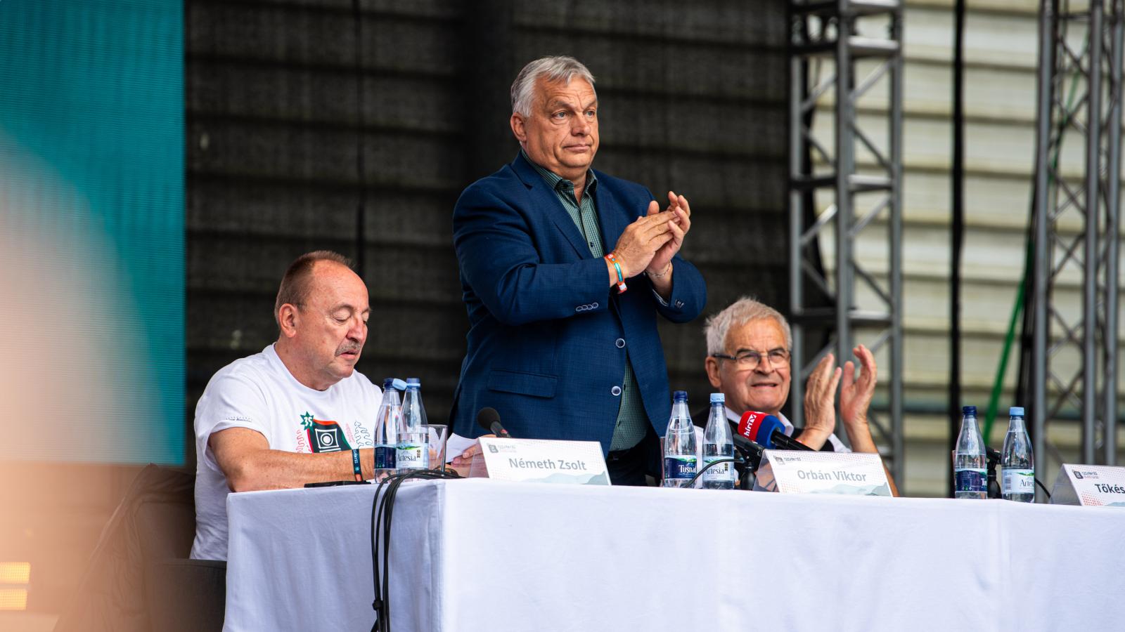 Orbán Viktor előadás közben 2026. július 25-én Tusványoson