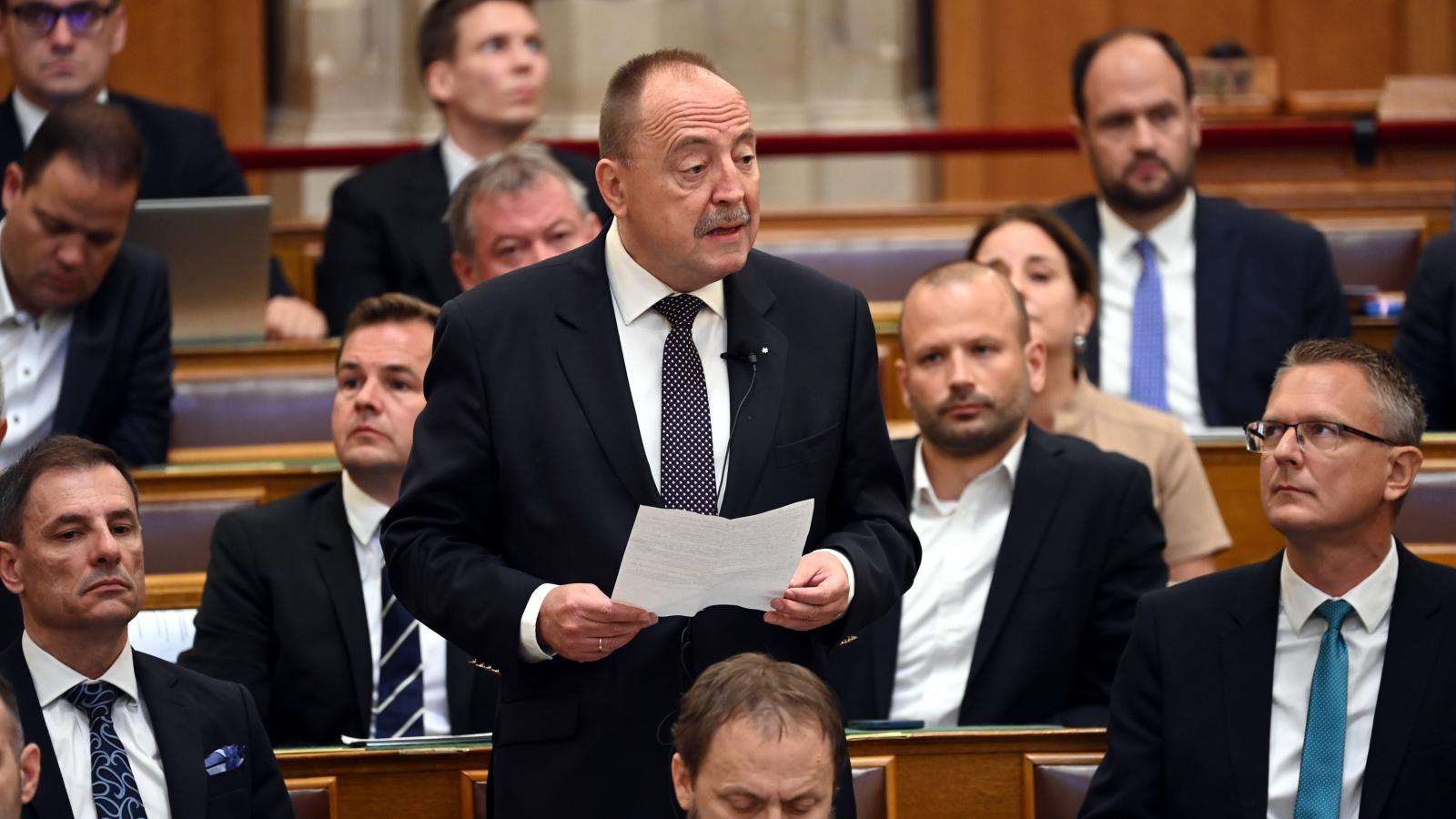 Németh Zsolt a parlamentben 2026. augusztus 11-én